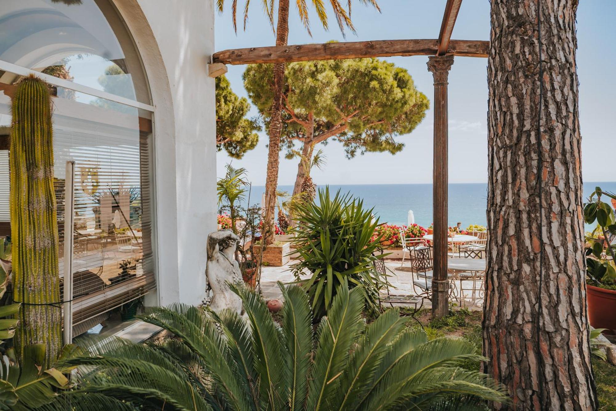 Hotel Roger De Flor By Seleqtta Lloret de Mar Exterior photo
